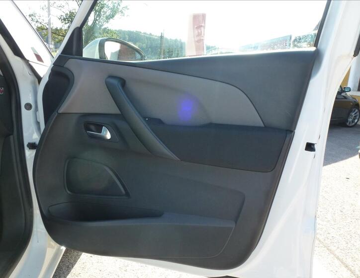Citroën C4 Picasso 24
