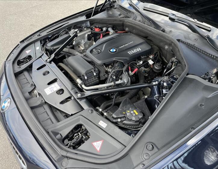 BMW Řada 5 52