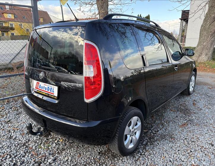 Škoda Roomster 7