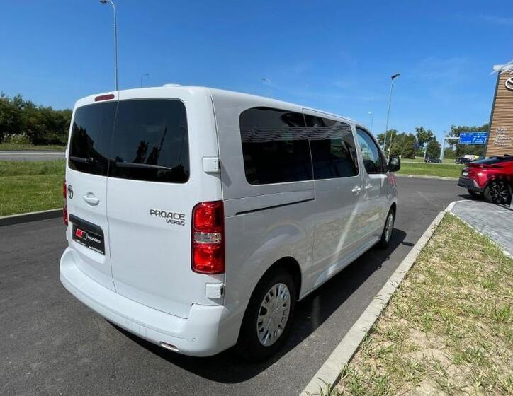 Toyota ProAce Verso 9