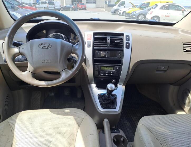 Hyundai Tucson 10