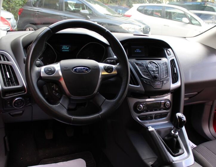 Ford Focus 23