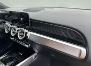 Mercedes-Benz GLB 18