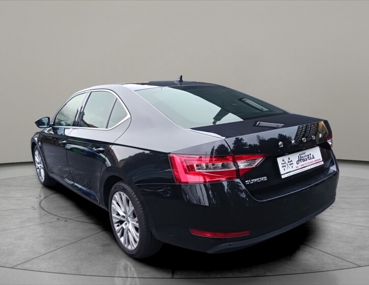 Škoda Superb 4