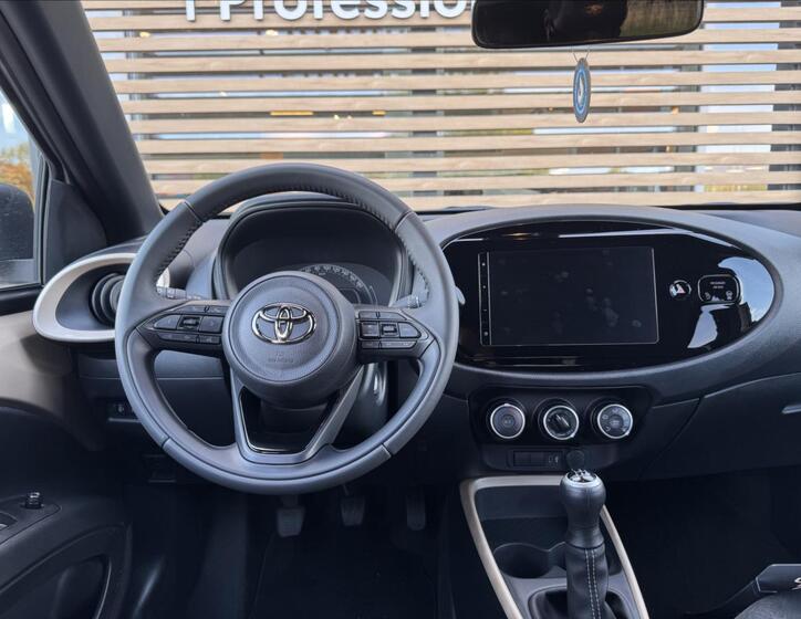 Toyota Aygo 5