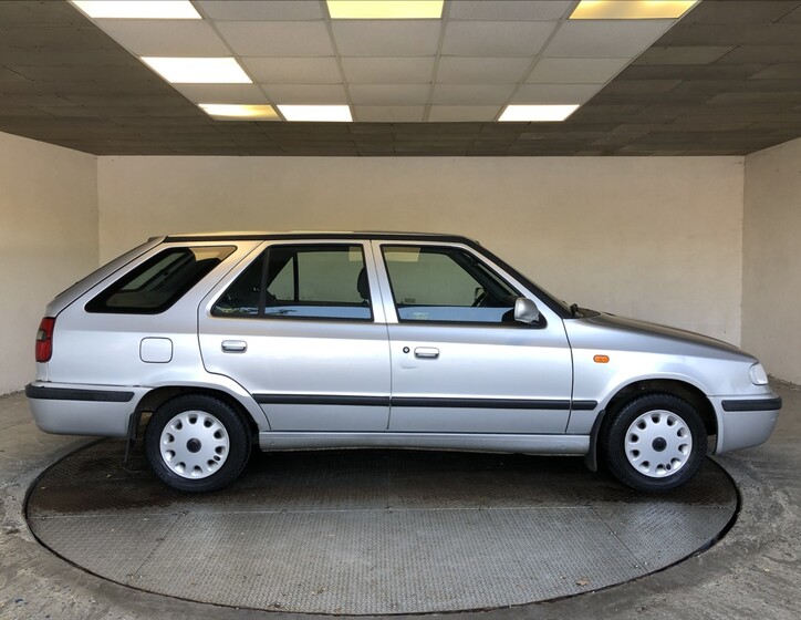 Škoda Felicia 8