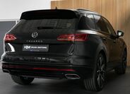 Volkswagen Touareg 4