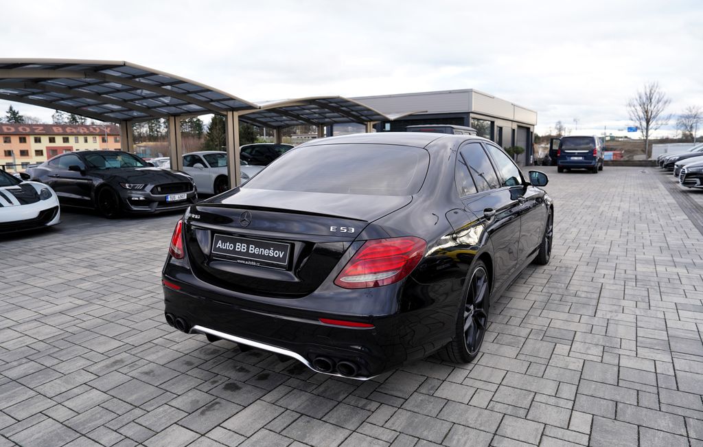 Mercedes-Benz Třídy E