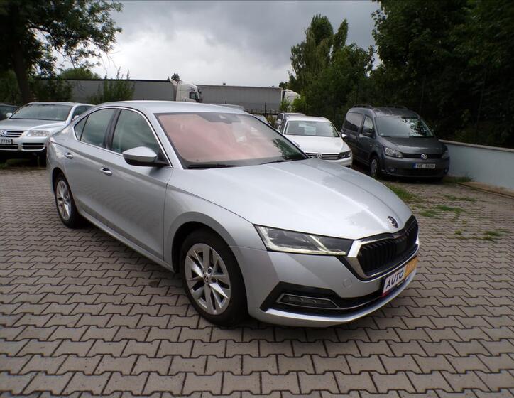 Škoda Octavia 1