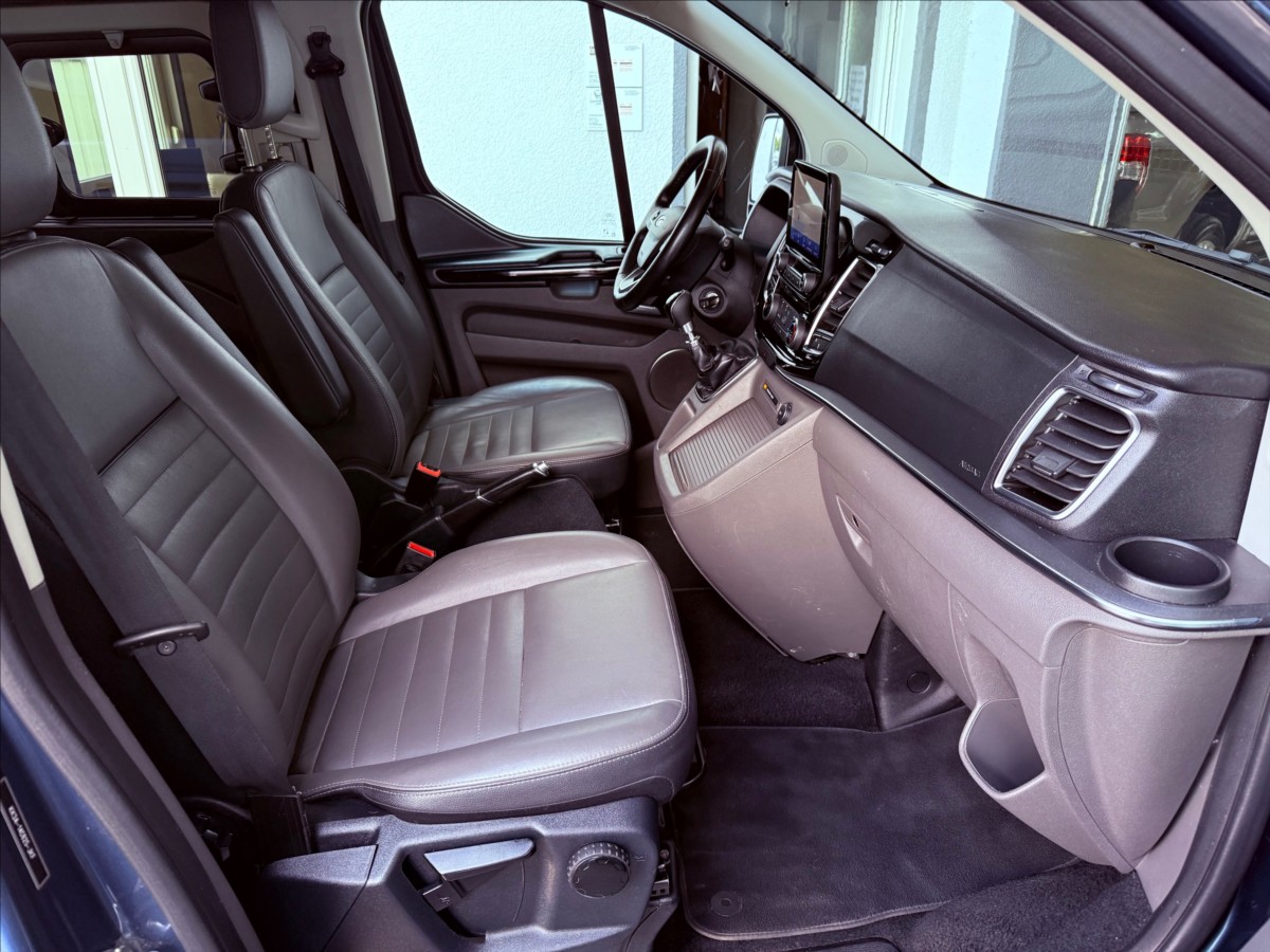 Ford Tourneo Custom