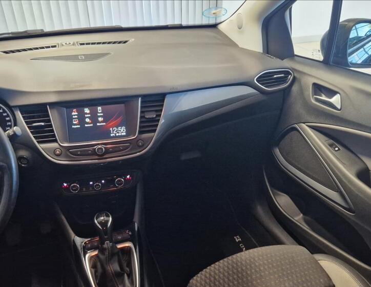Opel Crossland X 21
