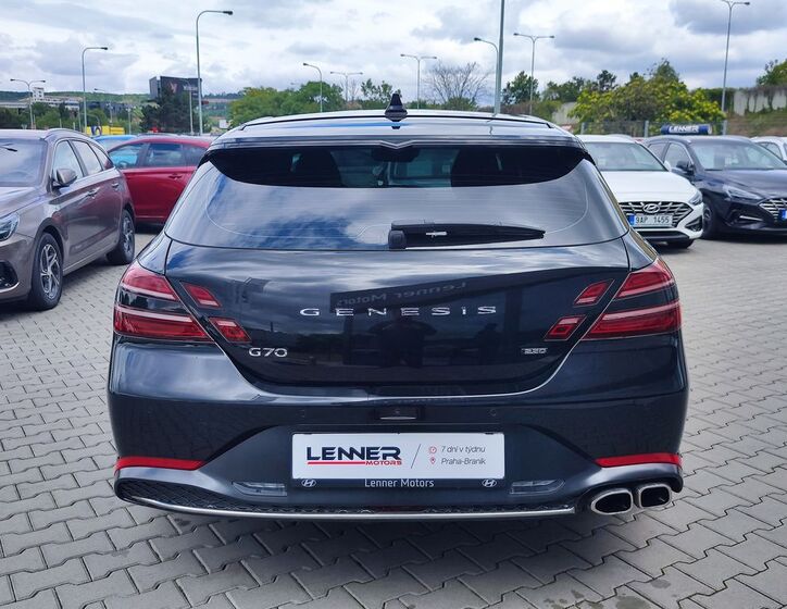 Hyundai Genesis 6