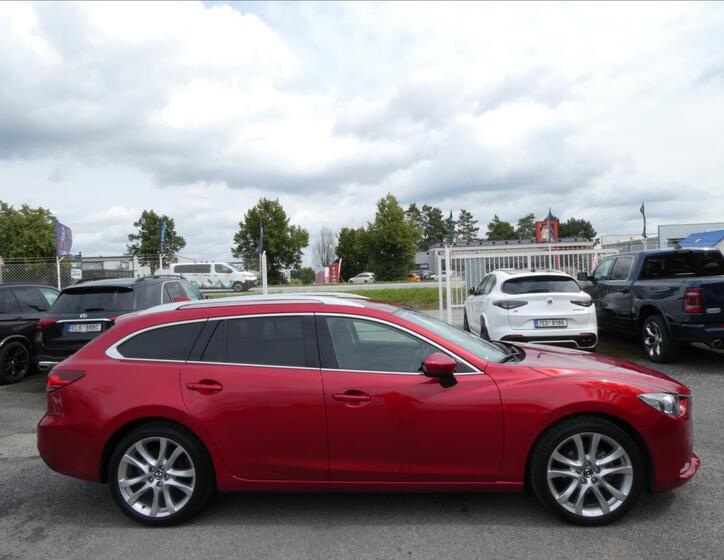 Mazda 6 12