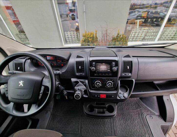 Peugeot Boxer 24