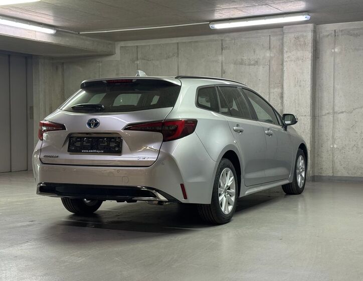 Toyota Corolla 5