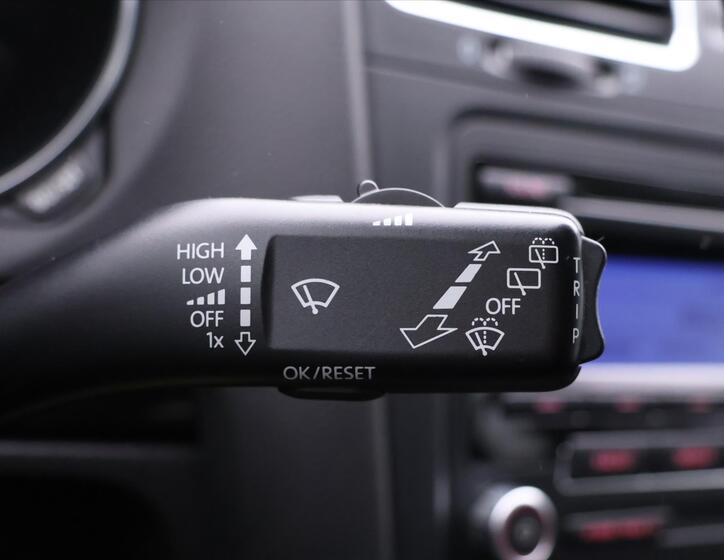 Volkswagen Golf 18