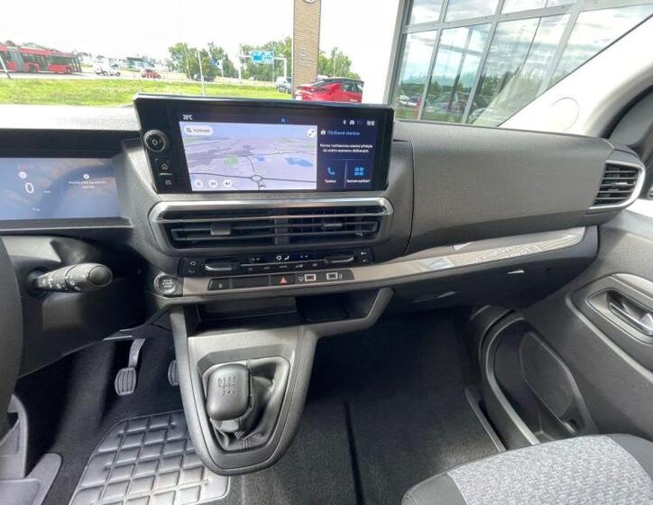 Toyota ProAce Verso 19
