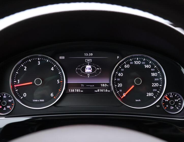 Volkswagen Touareg 21