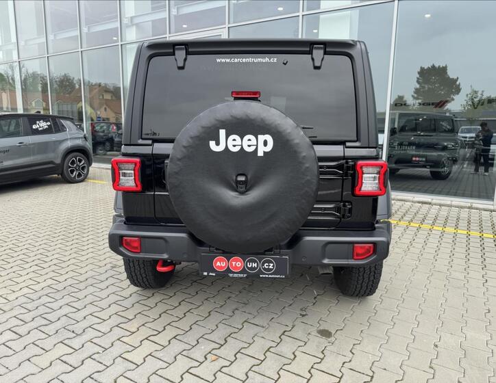 Jeep Wrangler 5