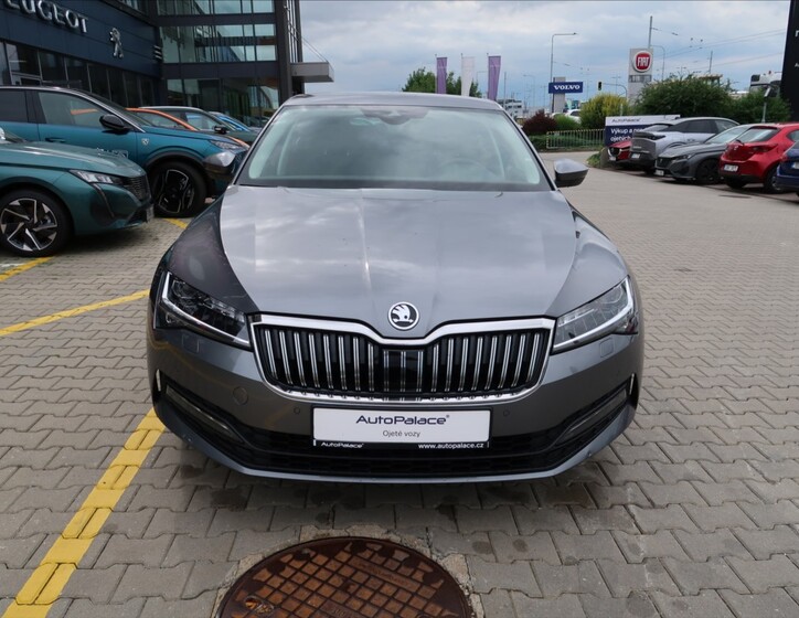 Škoda Superb 2