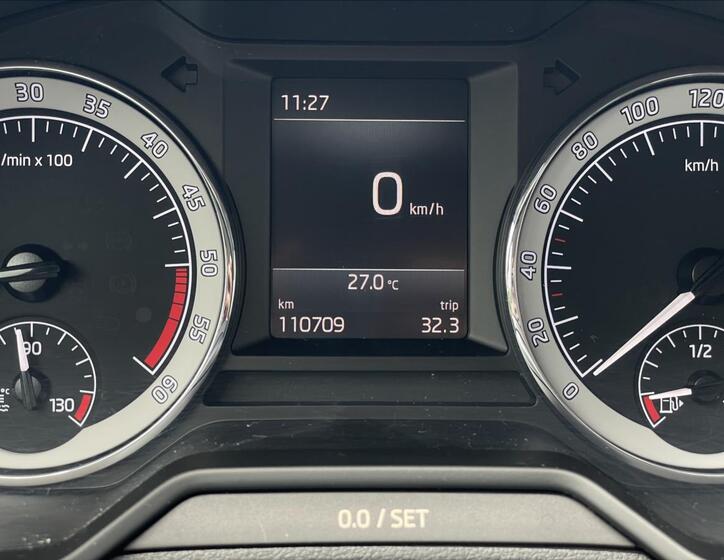Škoda Octavia 10