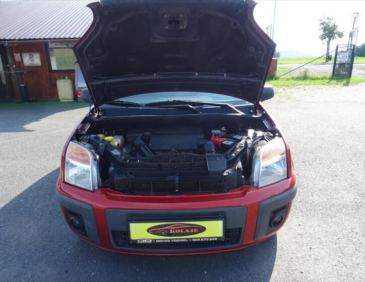 Ford Fusion 27