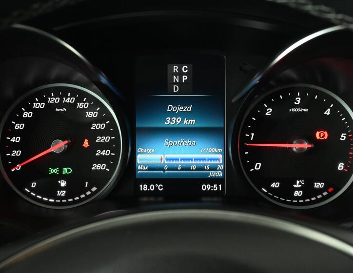 Mercedes-Benz Třídy V 13