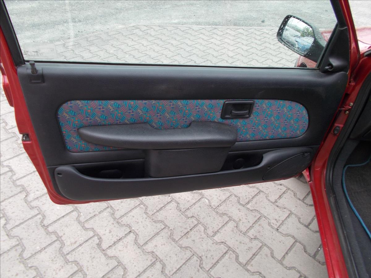 Peugeot 106