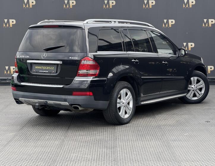 Mercedes-Benz GL 6
