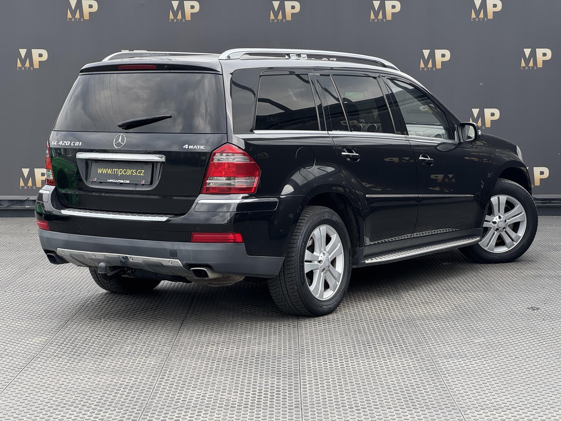 Mercedes-Benz GL