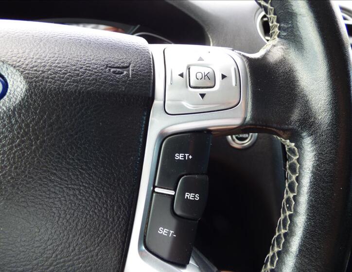 Ford S-MAX 18