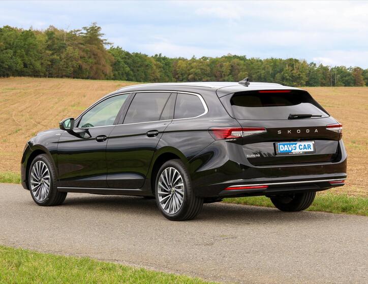 Škoda Superb 5
