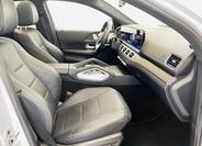 Mercedes-Benz GLE 8