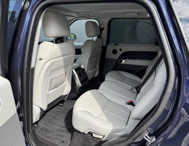 Land Rover Range Rover Sport 12