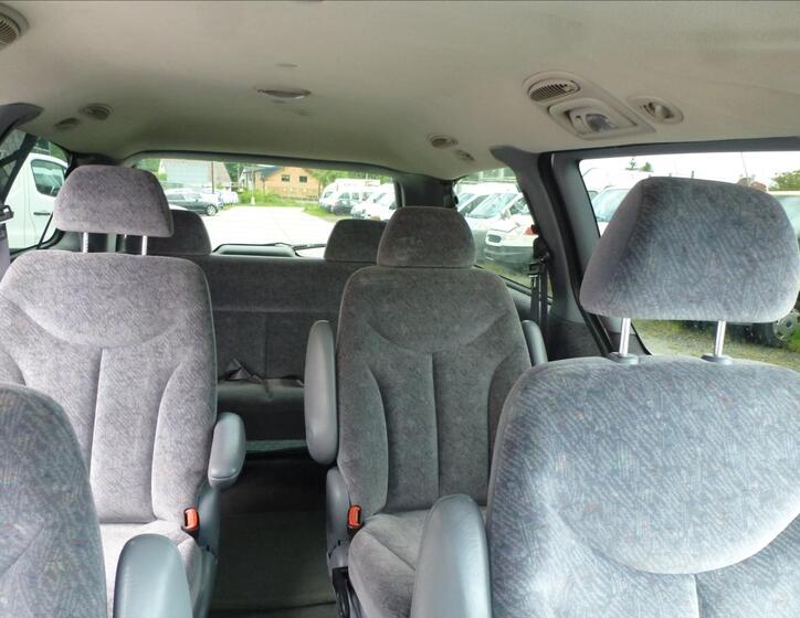 Dodge Grand Caravan 27
