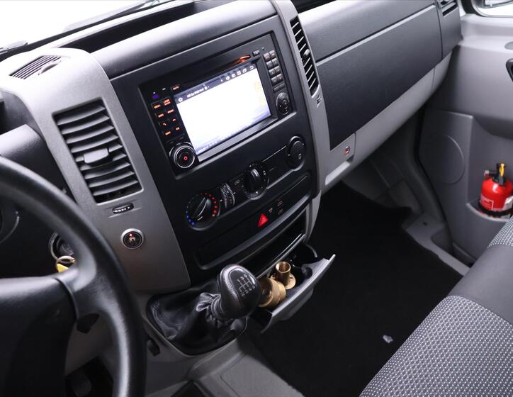 Mercedes-Benz Sprinter 24