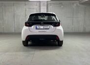 Toyota Yaris 6