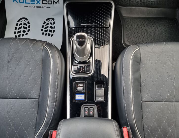 Mitsubishi Outlander 17