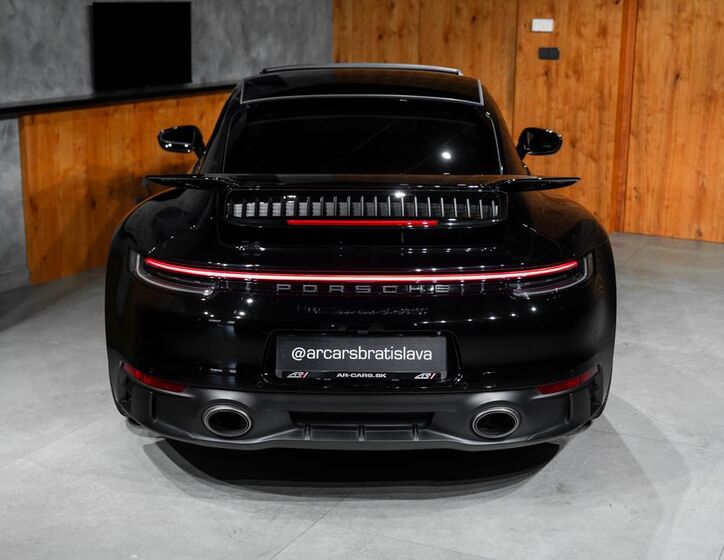 Porsche 911 25