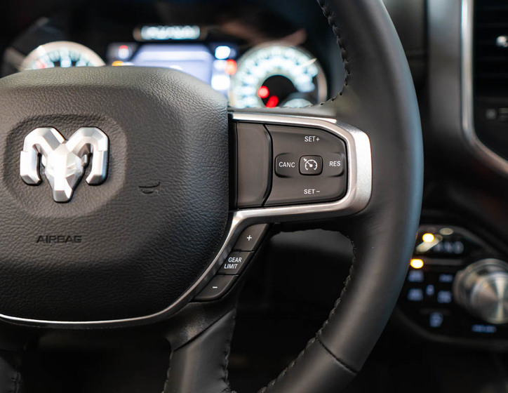 Dodge RAM 20