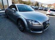 Audi TT 8