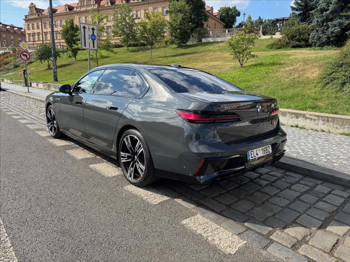 BMW Řada 7