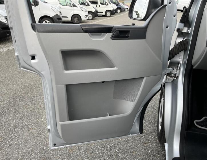 Volkswagen Transporter 28