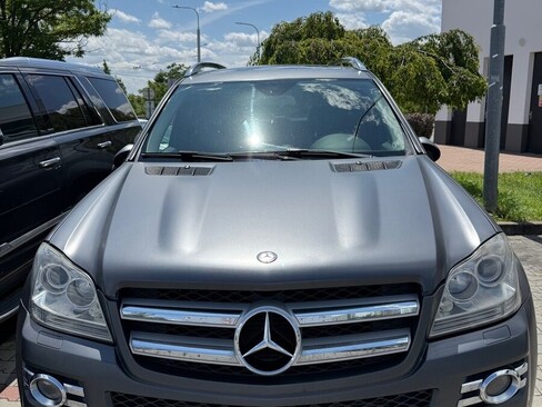 Mercedes-Benz GL