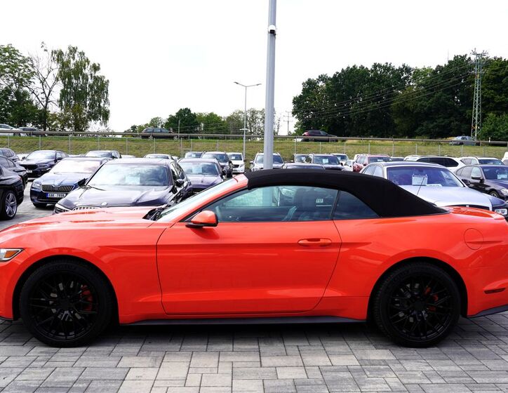Ford Mustang 3