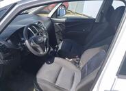 Hyundai ix20 7