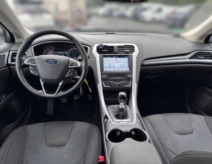 Ford Mondeo 10