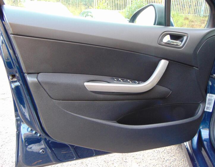 Peugeot 308 15