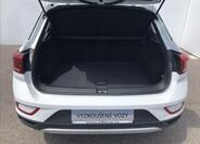 Volkswagen T-Roc 11