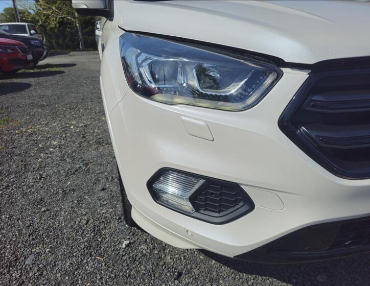 Ford Kuga 46